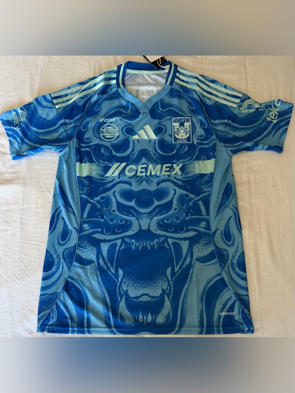 Adidas Tigres UANL Away 2025/26 Aeroready Soccer Jersey JJ2210 Men’s Sz: Medium